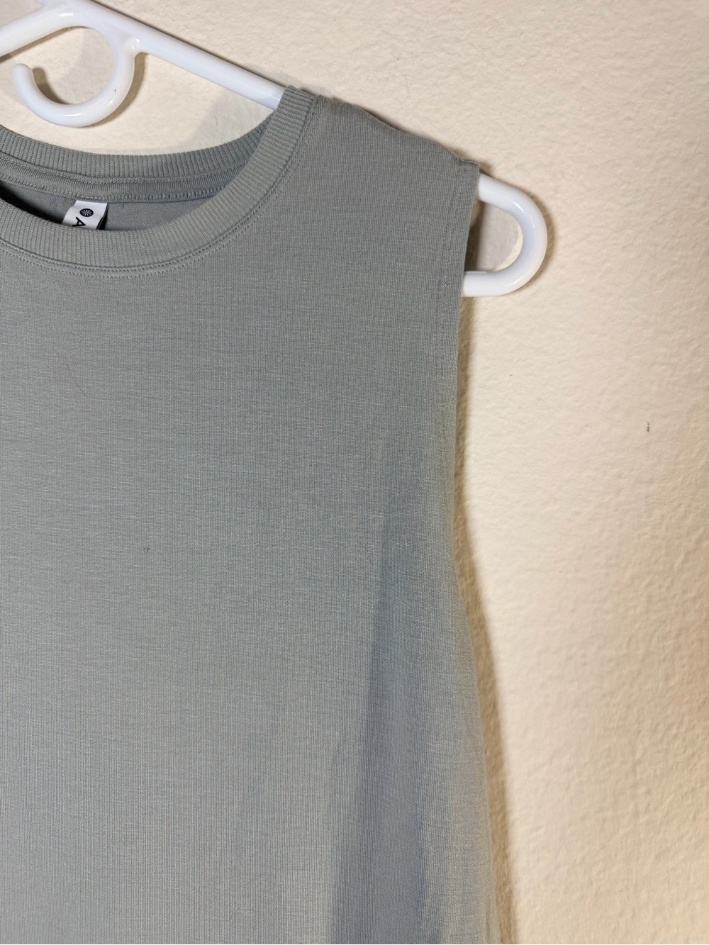 Athleta Cloudlight Restore Tank Fog Gray Modal Tunic Top Size S NWT - Picture 11 of 12